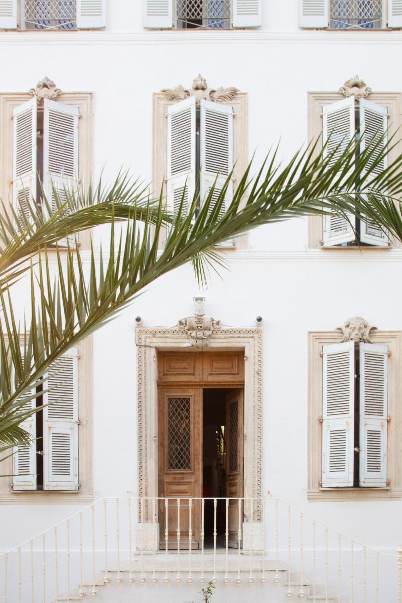 La Batisse En Blanc Hotel Golfe-Juan Exterior photo